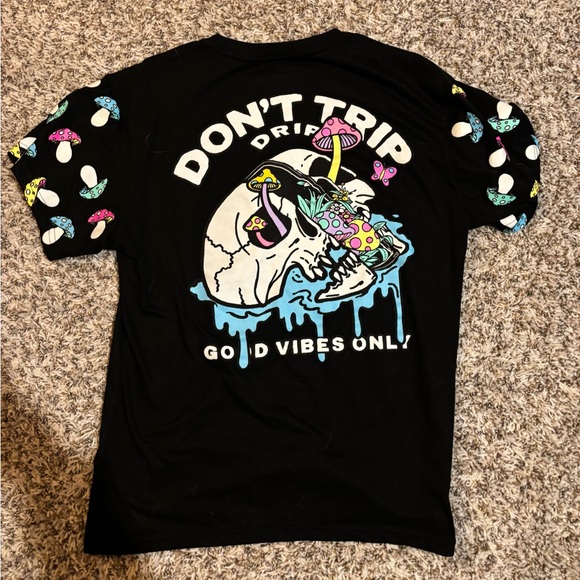 Weekend Warrior “Don’t Trip, Drip” Graphic Tee - Picture 4 of 4